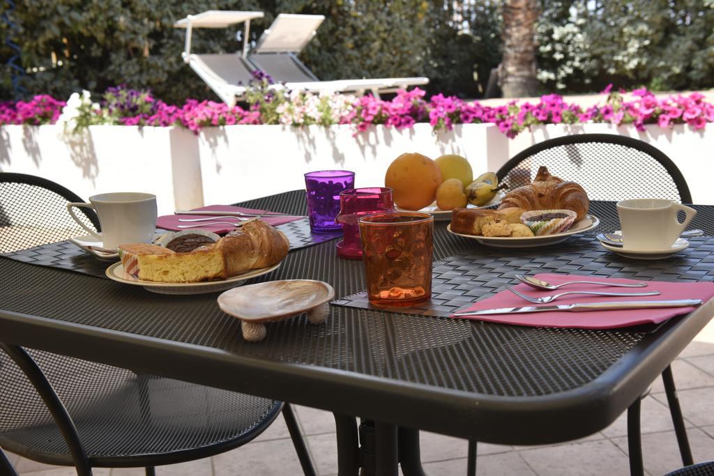 Hotel La Villa Corigliano Calabro Extérieur photo