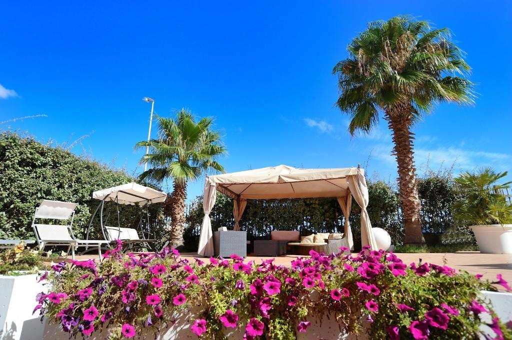 Hotel La Villa Corigliano Calabro Extérieur photo